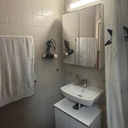 Studio, Proche Des Pistes Et Des Commerces Apartment